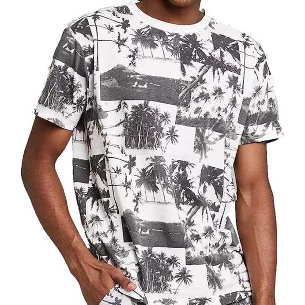 Men's Black and White Graphic T-Shirt
